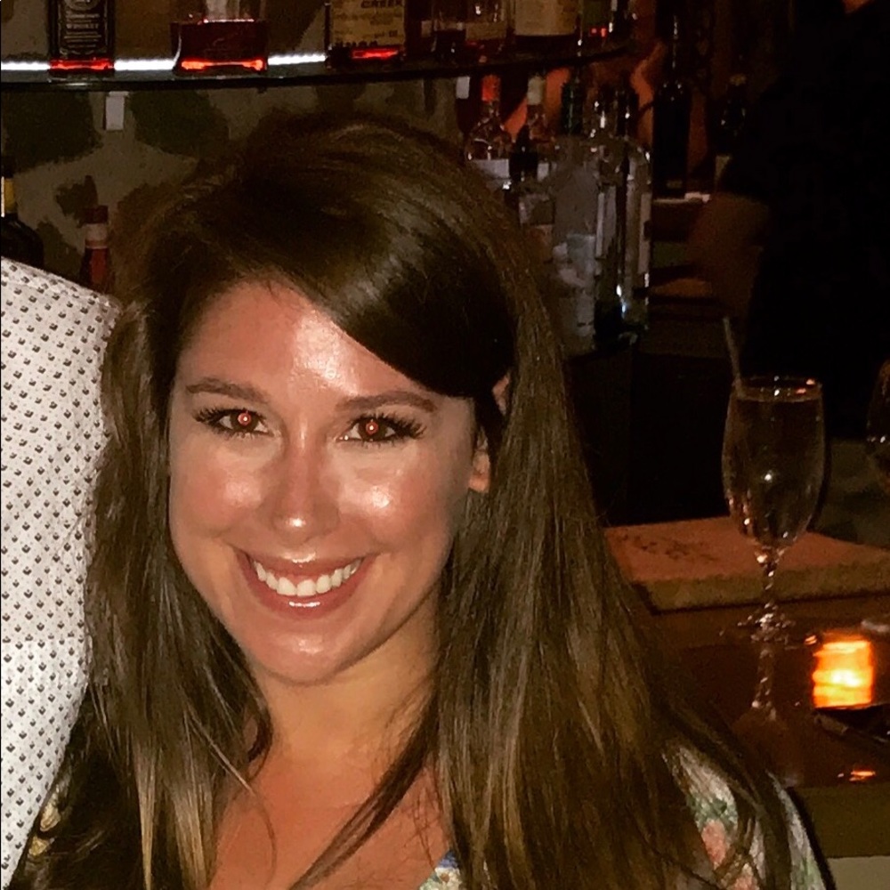 Meet your Posher, Nicole